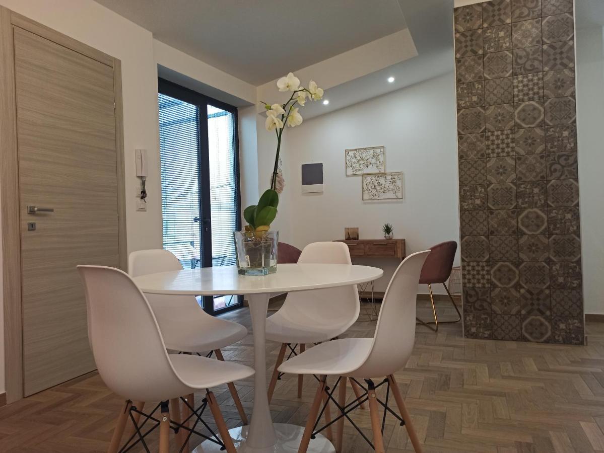 Oltremare Holiday Home كاتانيا المظهر الخارجي الصورة